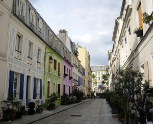 Rue_Cremieux,_Paris_pedestrian_street_12th